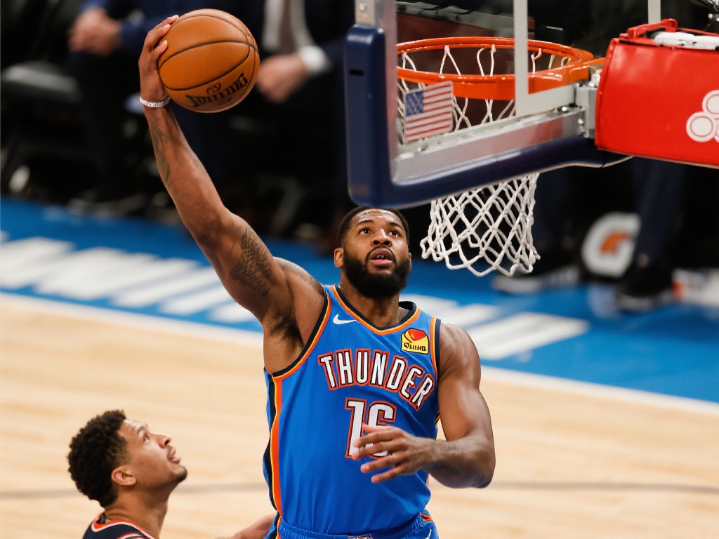 亚当斯首轮表现：场均5.7分6.6板1.1帽，投篮命中率超60%，罚球仅53.3%